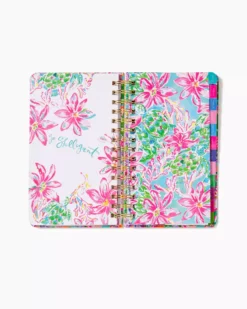 Lilly Pulitzer Medium 17 Month Agenda (Multi Me & My Zesty) 7 Lilly Pulitzer Medium 17 Month Agenda (Multi Me & My Zesty)