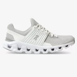 OnCloud Women's Cloudswift (Glacier/White) Shoes 9 OnCloud Women's Cloudswift (Glacier/White) Shoes