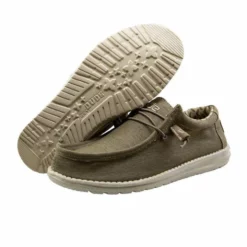 Hey Dude Wally Stretch (Tobacco) Shoes