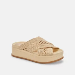 Dolce Vita Shoes Winona Sandals (Vanilla Woven)