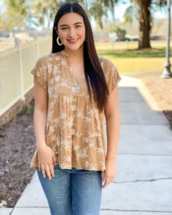 Ivy Jane Trellis Floral Peplum Top (Khaki) Tops