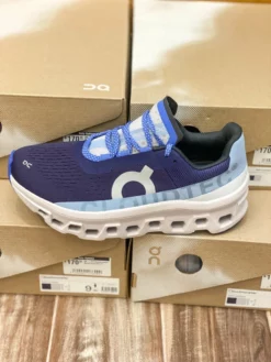 OnCloud Shoes Cloudmonster (Acai/Lavender)