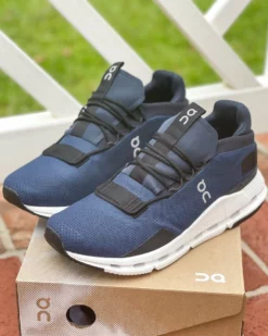 On Cloud Shoes Cloudnova (Navy/White)