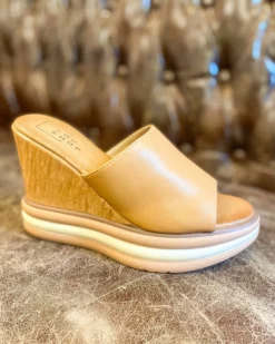 Shu Shop Indira Wedge (Tan) Shoes