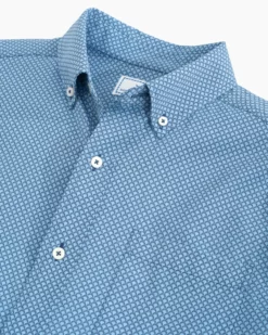 Southern Tide Sunrise Intercoastal Short Sleeve Button Down (Seven Seas Blue) Tops